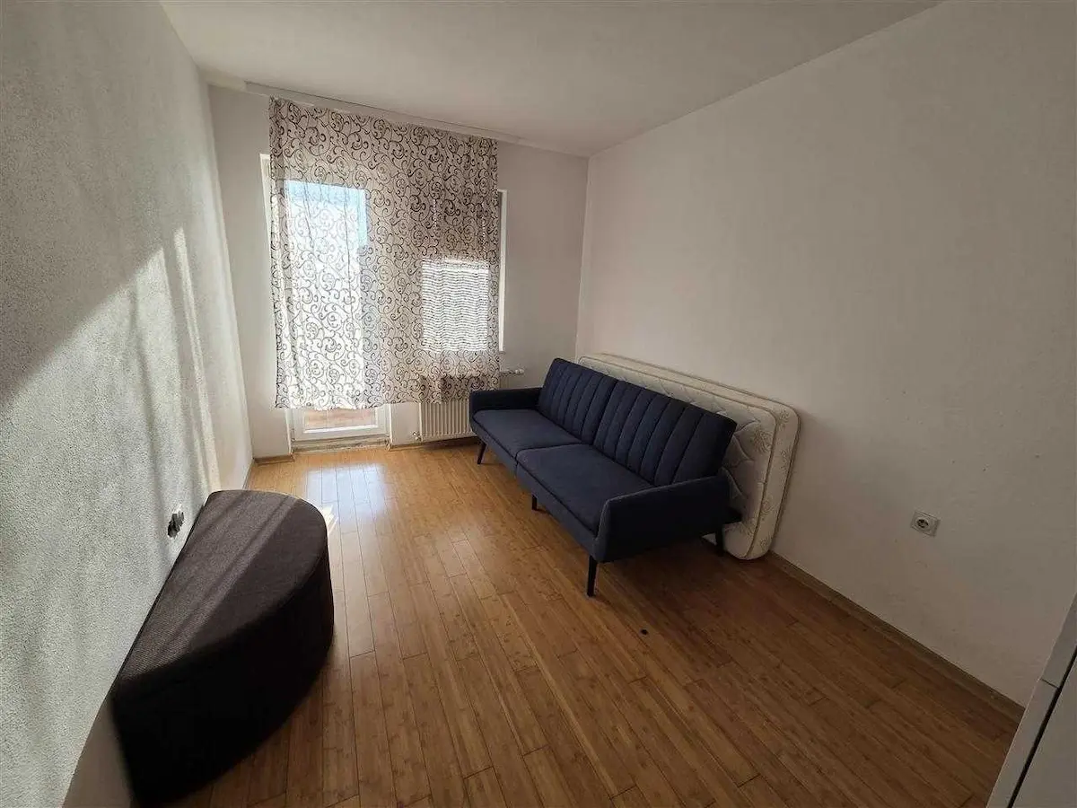BANESË ME QIRA 2+1 NË ARBËRI (DRAGODAN) banesë/apartment në Prishtinë