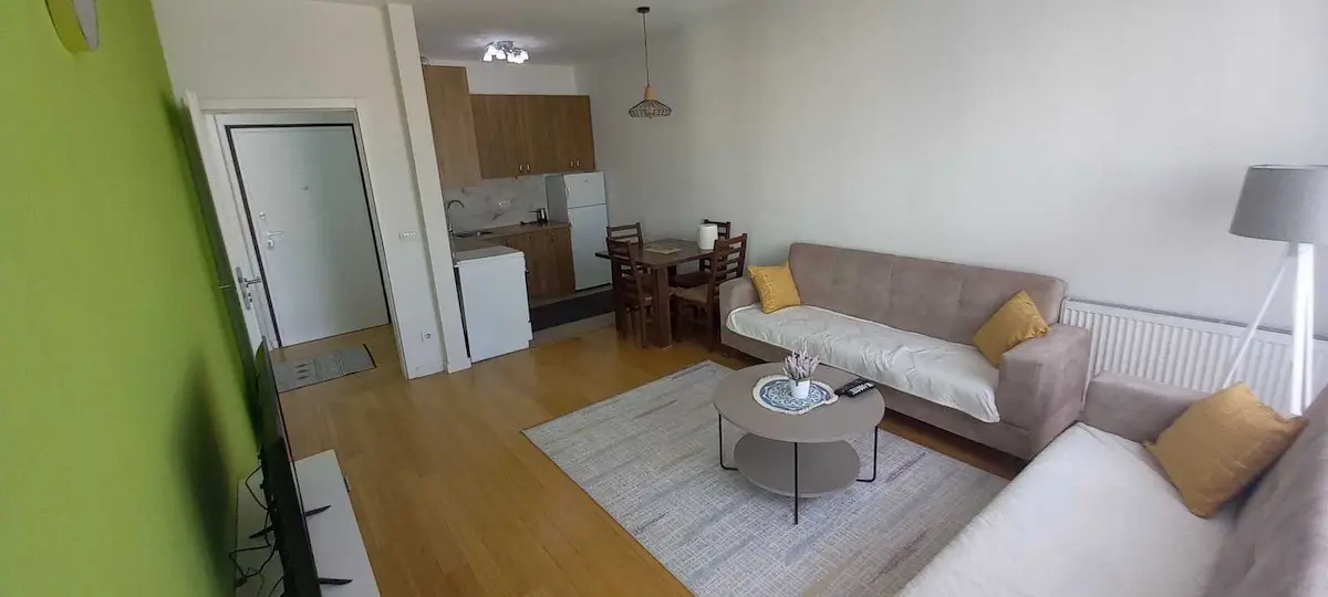 BANESË ME QIRA 1+1 NË RRUGËN B banesë/apartment në Prishtinë