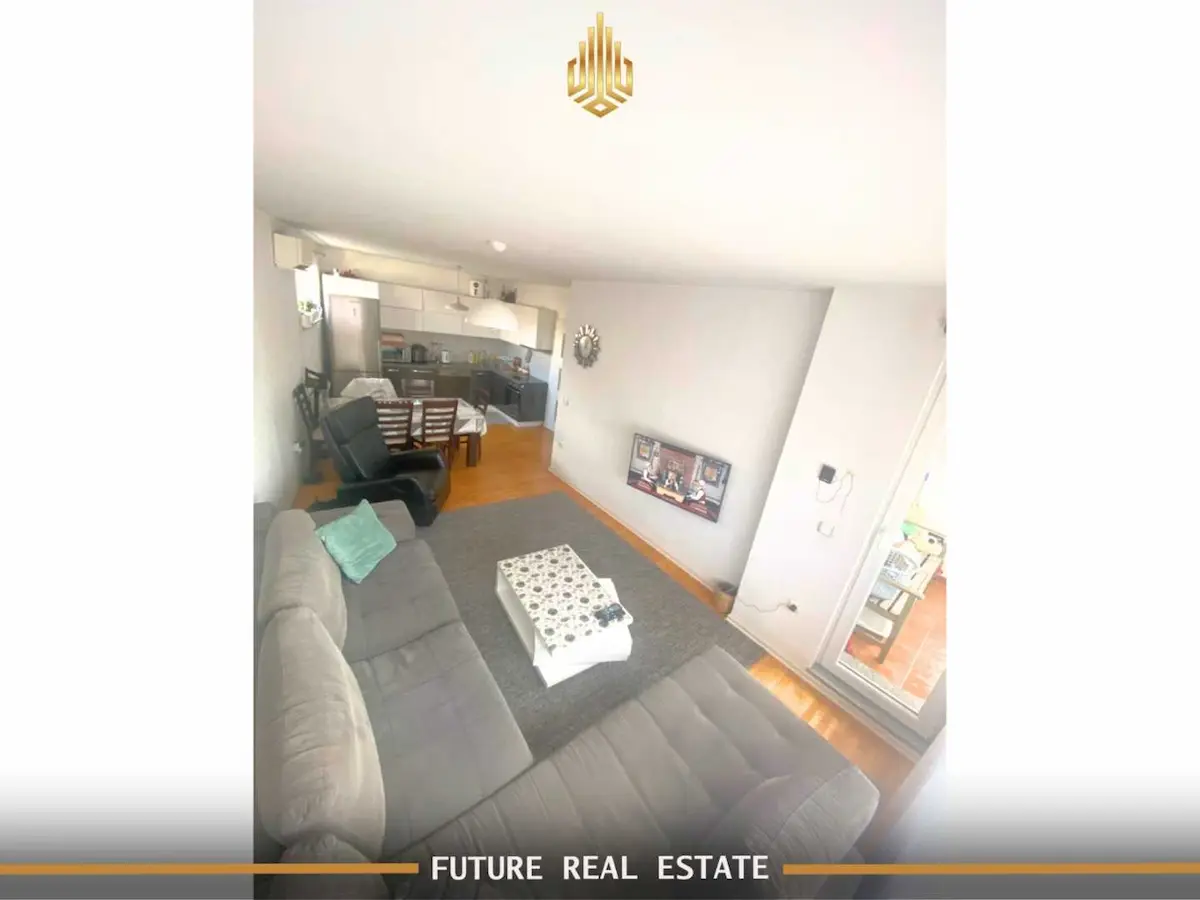 Banesë në SHITJE – 2 dhoma gjumi – Fushë Kosovë – Rruga e Pejës banesë/apartment në Fushë Kosovë