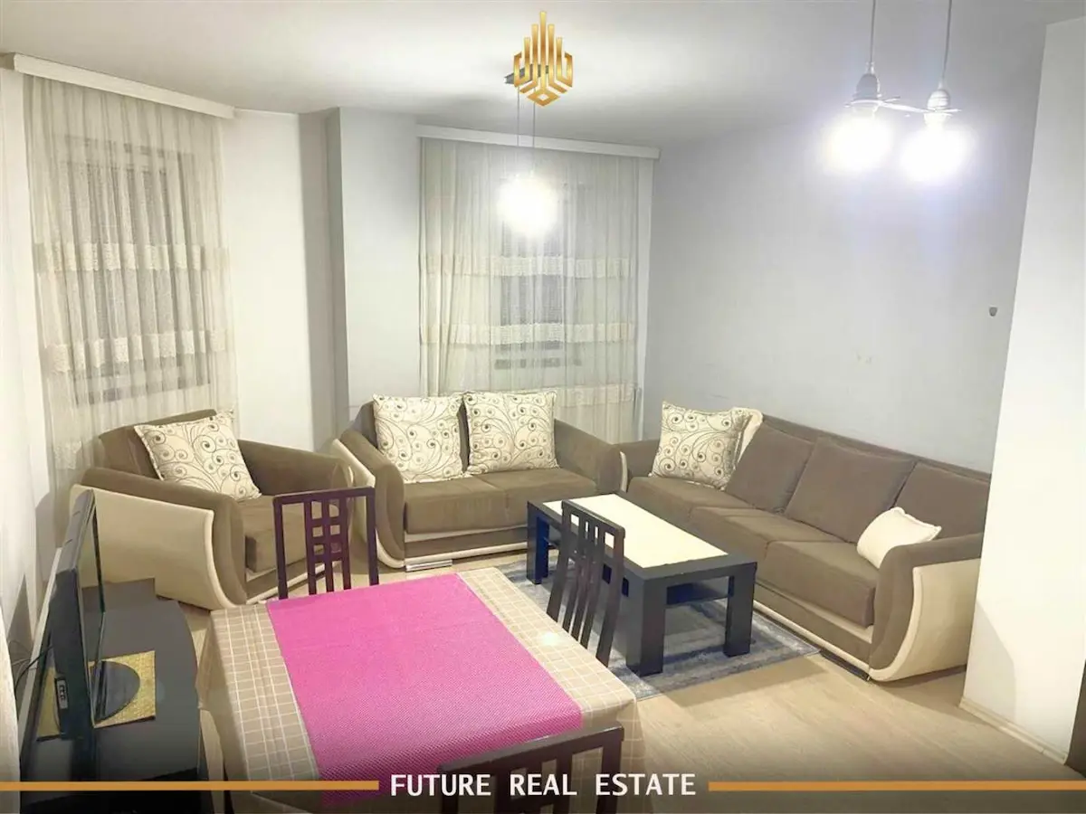 Banesë me QIRA – 1 dhomë gjumi – Qendër – te Xhamia 4 Llullat. banesë/apartment në Prishtinë