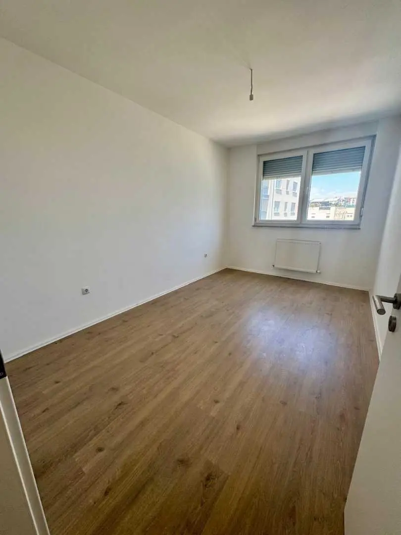 Banesë në #shitje në Lagjen Mati 1 banesë/apartment në Prishtinë