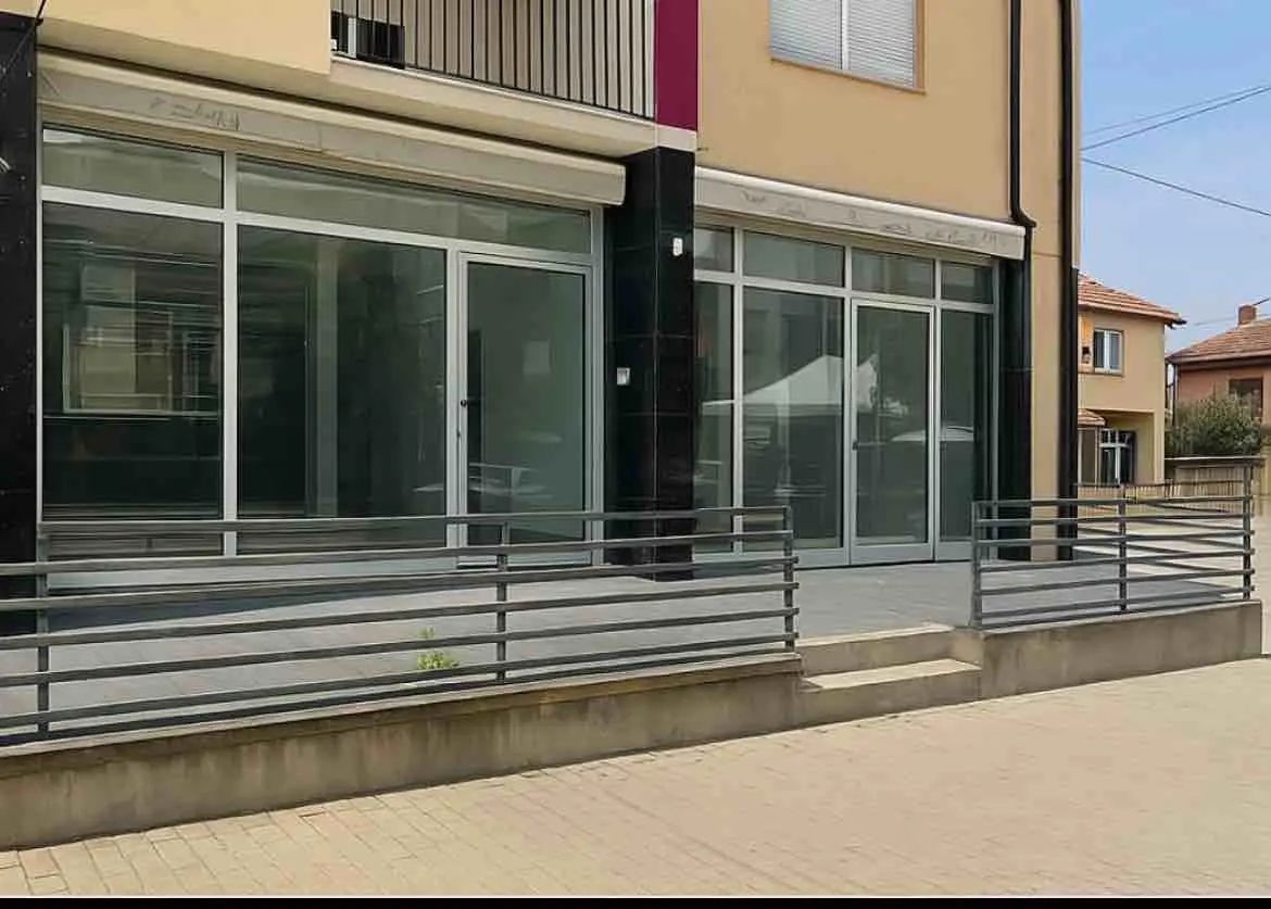 Shiten 2 Lokale Premium – 80 m² në Hyrje të Prizrenit lokal në Prizren