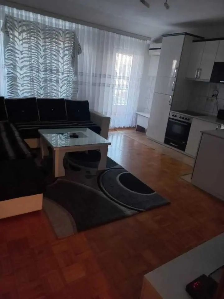Banesë në #shitje në Lagjen Bregu i Diellit banesë/apartment në Prishtinë