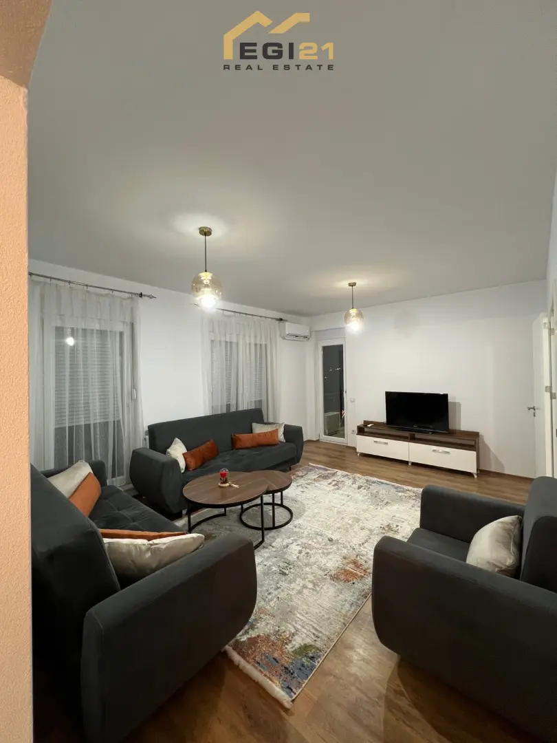 Banesë 66m² për QIRA, te Qafa banesë/apartment në Qafa