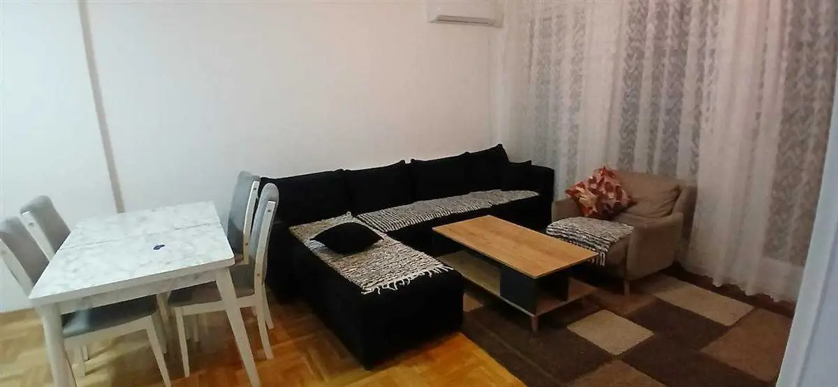 BANESË ME QIRA 1+1 NË TOPHANE banesë/apartment në Prishtinë
