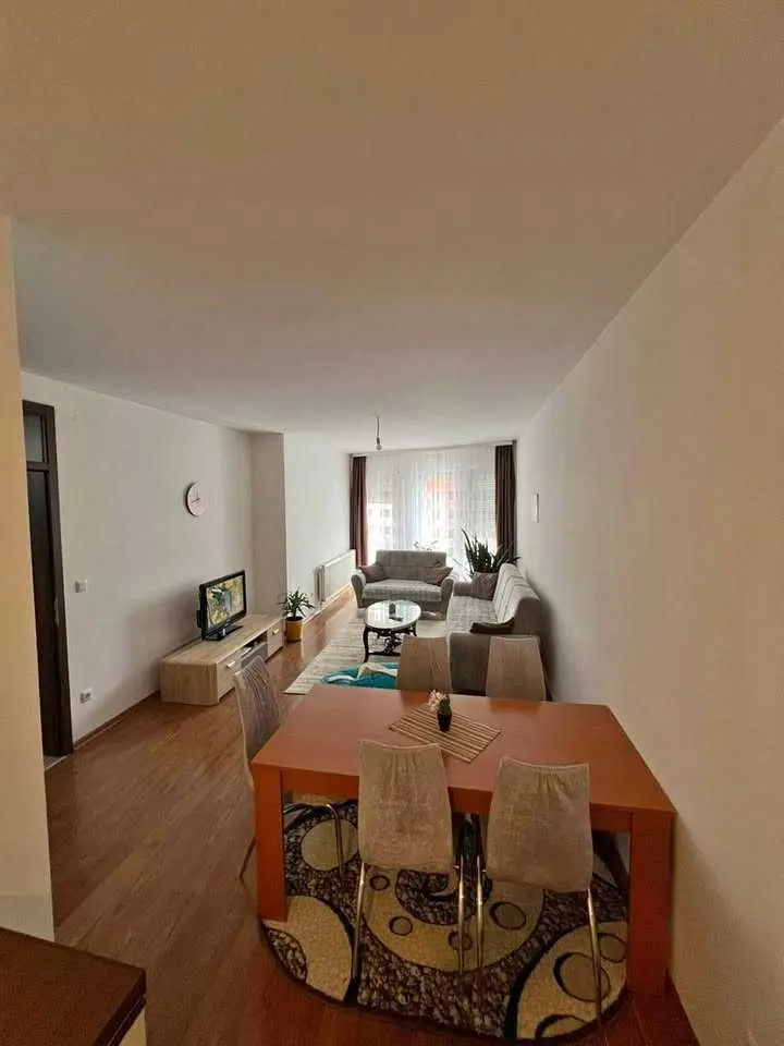 Banesë në #shitje në Rrugën C banesë/apartment në Prishtinë